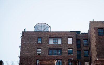 Como é feita a distribuição de água? Do encanamento a caixa d’água