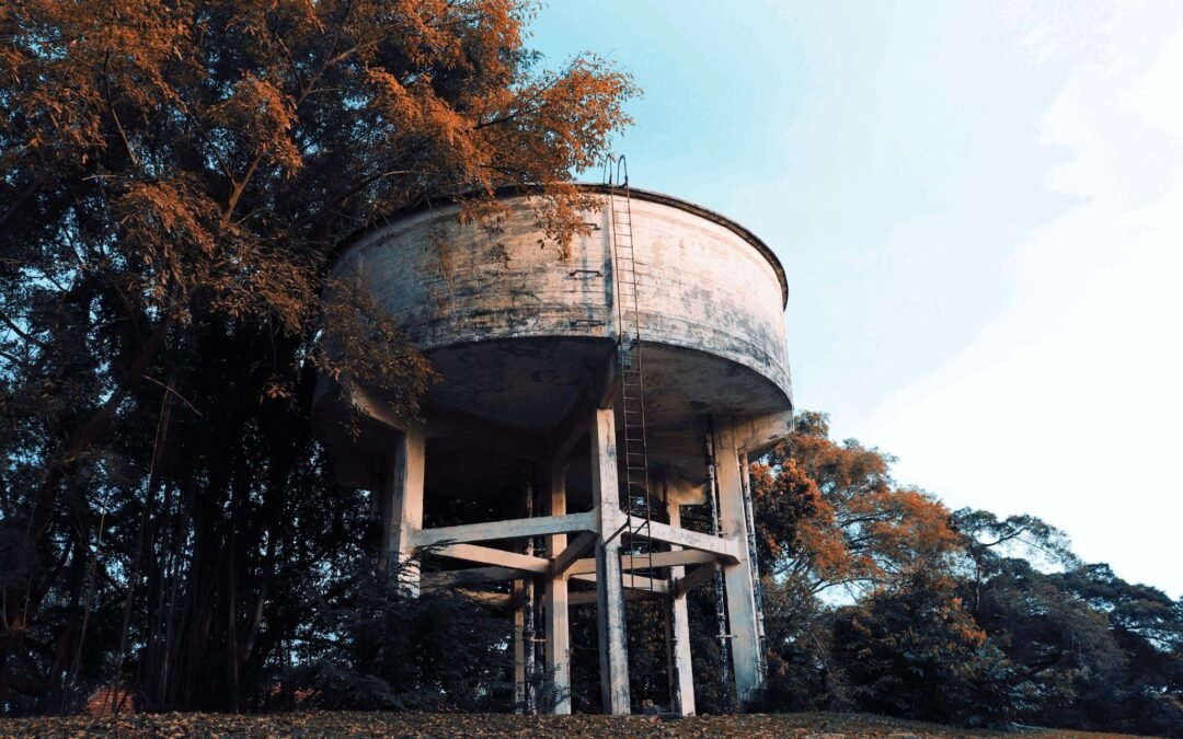 caixa d'água suja